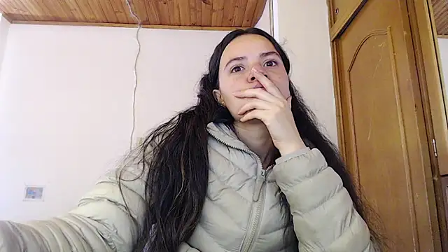 Shanel Lozano online show from April 2026 04:03:01 PM