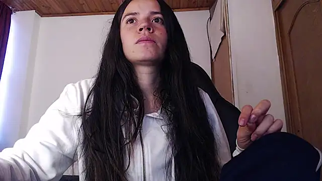 Shanel Lozano online show from April 2026 10:16:01 PM