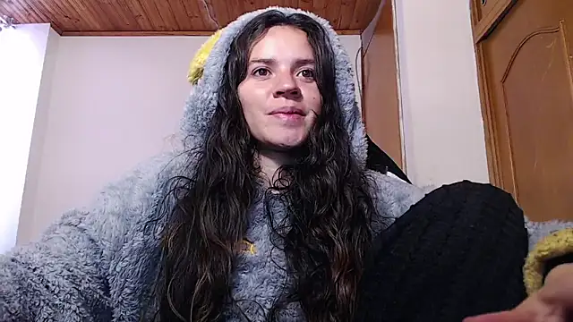 Shanel Lozano online show from February 2026 09:13:01 PM