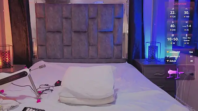 LeoMonnroe online show from February 2026 08:00:02 AM