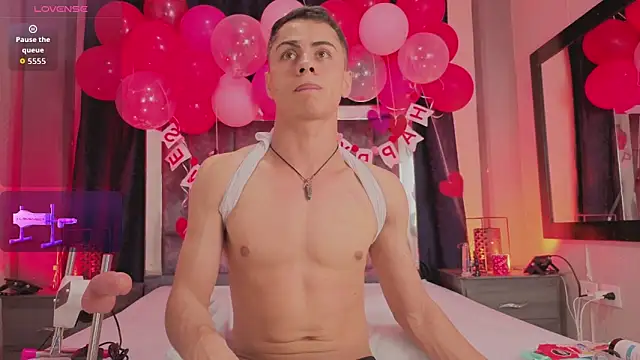 LeoMonnroe online show from February 2026 08:06:02 PM