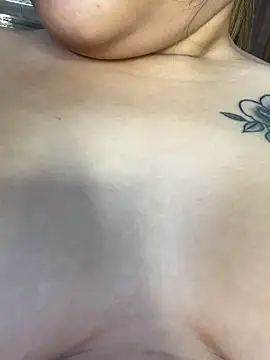 HotNeha08 online show from April 2026 03:46:02 AM