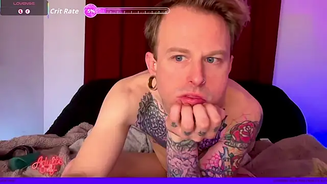 Snapshot of MickeyMoans444 chatting on February 2026 01:16:01 AM MickeyMoans444 online show from February 2026 01:16:01 AM