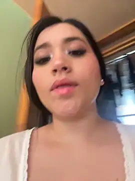 Veronica Wins  online show from April 2026 05:54:01 PM