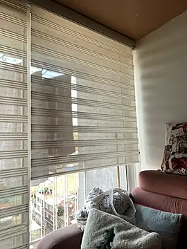 Veronica Wins  online show from February 2026 10:40:02 PM