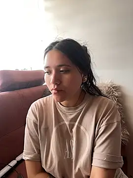 Veronica Wins  online show from March 2026 06:59:01 PM