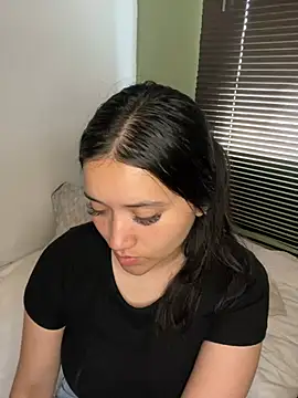 Veronica Wins  online show from March 2026 09:15:02 PM