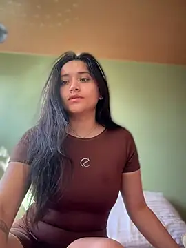 Veronica Wins  online show from July 2026 01:51:01 PM