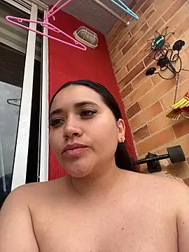 Veronica Wins  online show from March 2026 07:17:01 PM