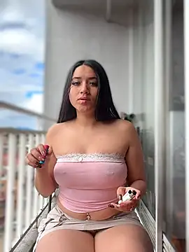 Veronica Wins  online show from June 2026 01:49:02 PM
