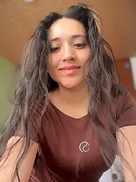 Veronica Wins  online show from July 2026 02:39:02 PM