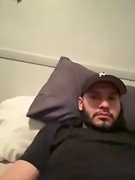 Ser02hot latino online show from February 2026 11:03:02 PM