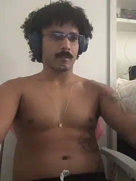 Snapshot of Gustavo17model chatting on March 2026 05:31:02 PM Gustavo17model online show from March 2026 05:31:02 PM