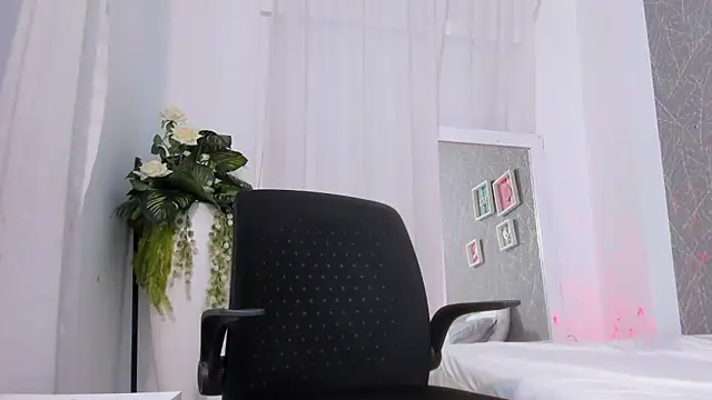 ViictoriiaSaenz online show from February 2026 05:14:02 AM