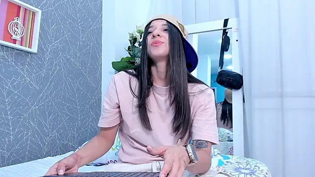 ViictoriiaSaenz online show from May 2026 06:02:01 AM
