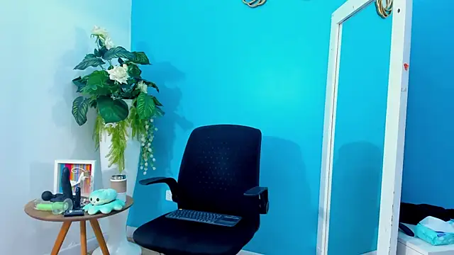 ViictoriiaSaenz online show from March 2026 04:08:01 AM