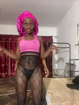 CreamyCupCake 96 online show from April 2026 05:52:02 PM