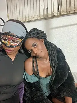 CreamyCupCake 96 online show from April 2026 08:37:01 PM