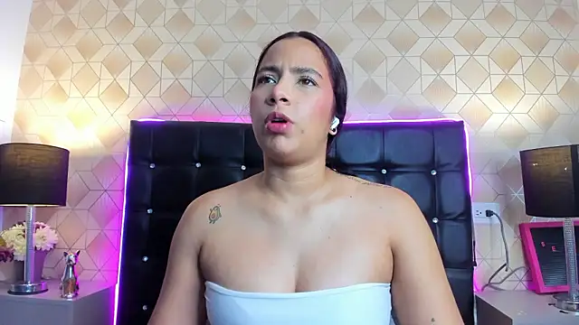 Alexxa Carter online show from February 2026 07:11:02 PM