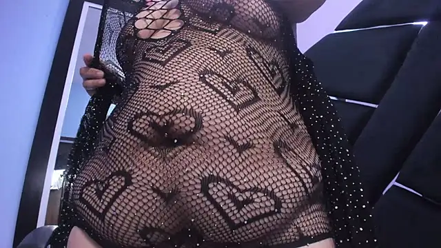 MiaRouss69 online show from April 2026 01:34:02 AM