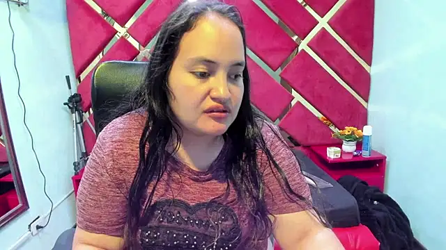 MiaRouss69 online show from February 2026 04:56:02 AM