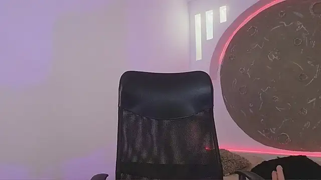 Snapshot of Apolo_lux1 chatting on February 2026 06:26:01 AM Apolo lux1 online show from February 2026 06:26:01 AM