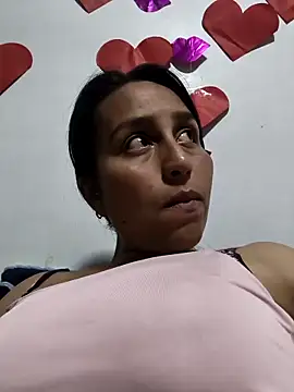 LunaRouuse  online show from February 2026 12:54:01 AM