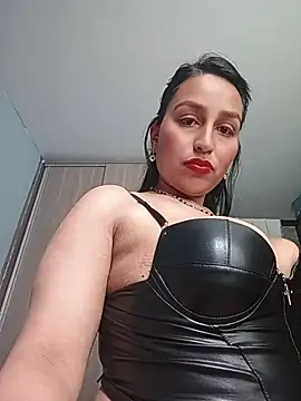 LunaRouuse  online show from July 2026 01:51:02 PM