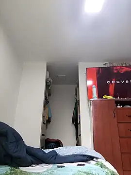 LunaRouuse  online show from March 2026 01:46:02 PM