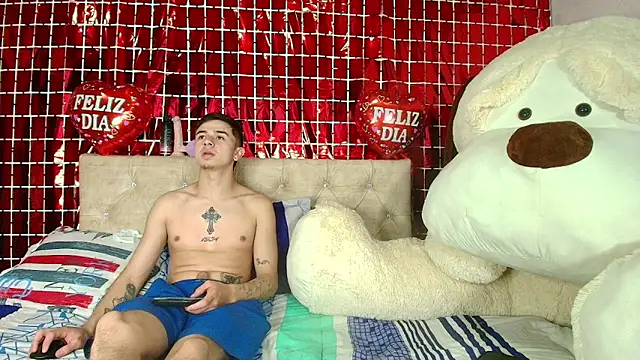 paullette jakke online show from February 2026 02:34:01 AM