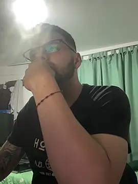 Baphomet212341 online show from April 2026 04:30:01 AM