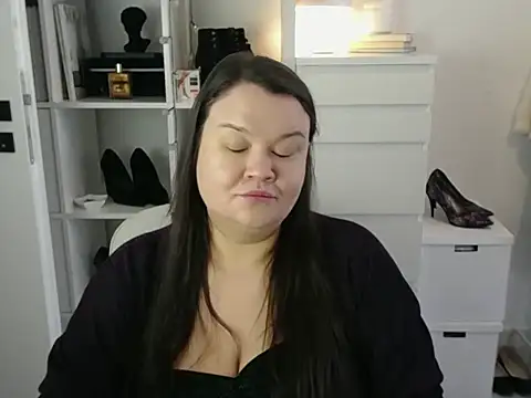 HollyDanceSoul online show from March 2026 07:33:02 AM