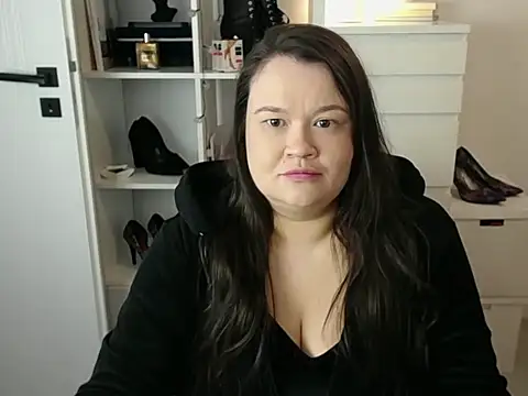 HollyDanceSoul online show from April 2026 04:19:02 AM