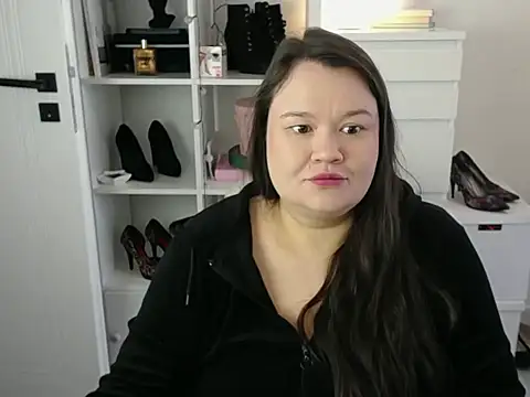 HollyDanceSoul online show from March 2026 07:20:01 AM