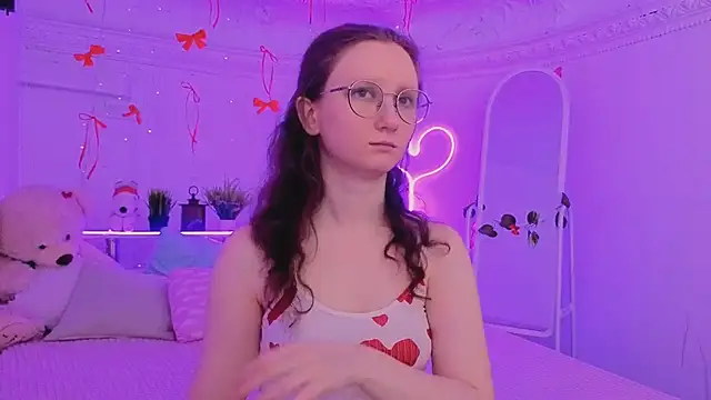 SunshineBlaze online show from February 2026 05:37:01 AM