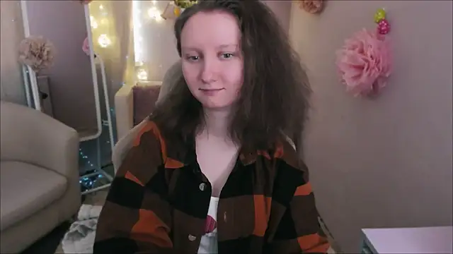 SunshineBlaze online show from April 2026 05:14:02 AM