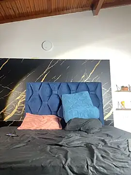 uncontrolled fire online show from March 2026 08:11:02 PM