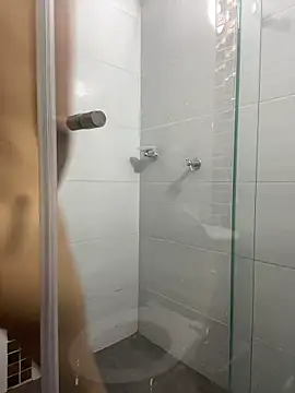 uncontrolled fire online show from March 2026 07:48:01 PM