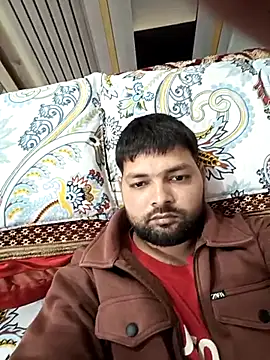 Pulkeet1433 online show from February 2026 11:44:02 AM