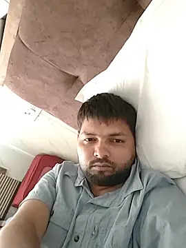 Snapshot of Pulkeet1433 chatting on June 2026 12:49:02 AM Pulkeet1433 online show from June 2026 12:49:02 AM