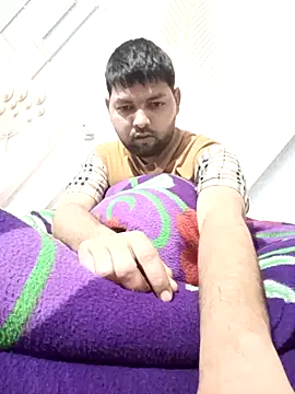 Pulkeet1433 online show from February 2026 06:29:02 PM