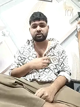 Pulkeet1433 online show from February 2026 02:52:01 PM