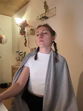 Marina und Jayden online show from February 2026 11:00:02 PM