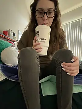 Snapshot of julia4thewin chatting on March 2026 09:11:02 PM julia4thewin online show from March 2026 09:11:02 PM