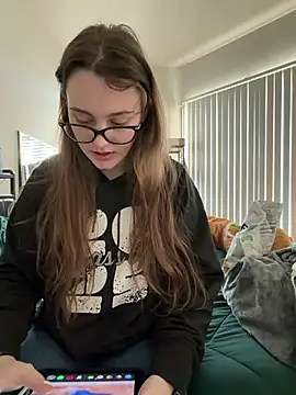 Snapshot of julia4thewin chatting on February 2026 09:37:02 PM julia4thewin online show from February 2026 09:37:02 PM