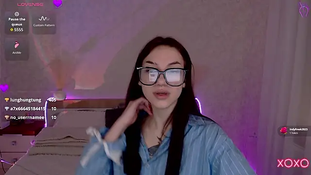 Snapshot of TianaHot777 chatting on February 2026 09:13:02 PM TianaHot777 online show from February 2026 09:13:02 PM