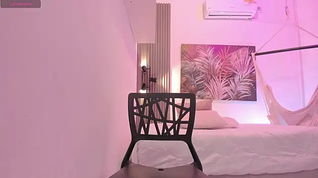 ambar muse online show from April 2026 05:16:01 PM