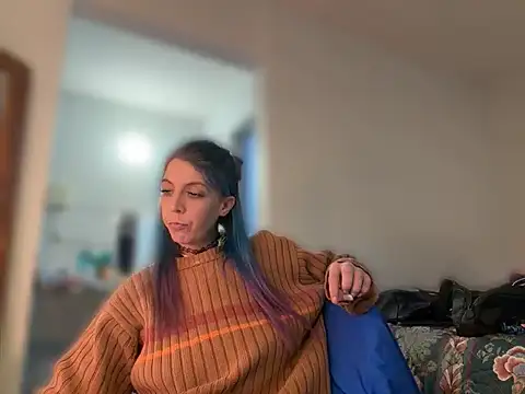 MegaTinyyy online show from May 2026 07:22:01 PM
