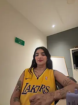 Abriil cutee online show from March 2026 04:30:02 PM