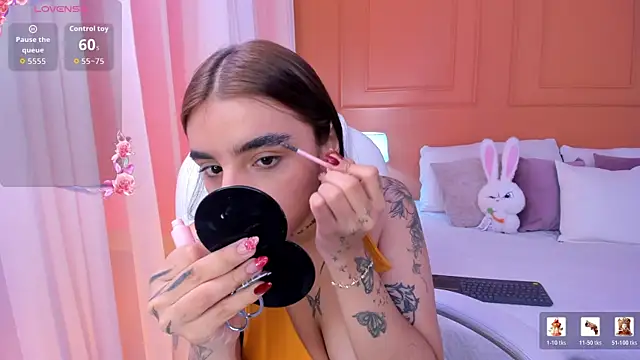 Abriil cutee online show from July 2026 01:41:02 PM